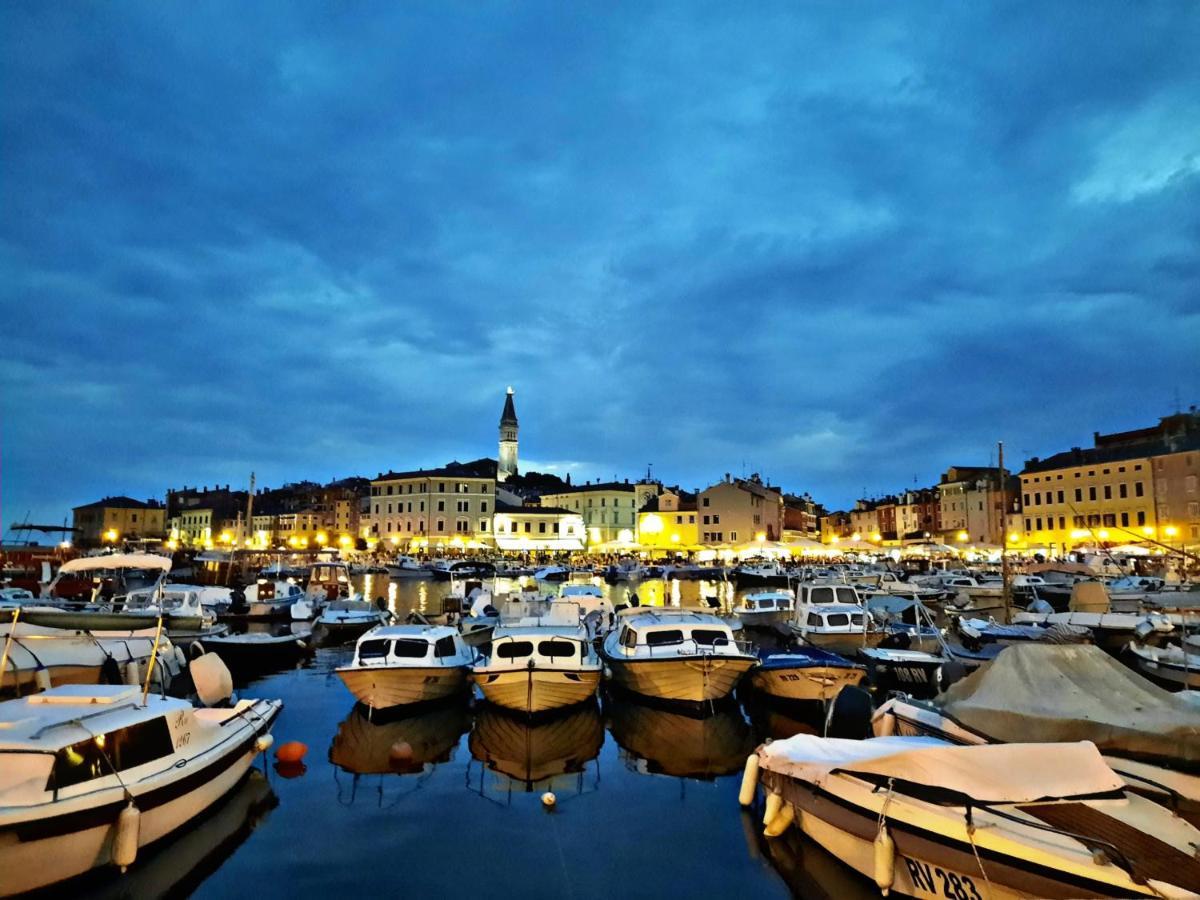 Oh La La Apartment Old Town Rovinj Bagian luar foto