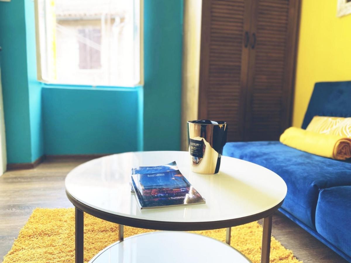 Oh La La Apartment Old Town Rovinj Bagian luar foto